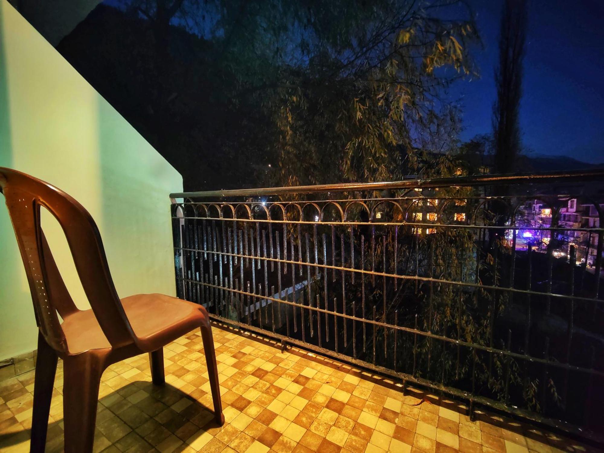 Surya International Hotel Manali Near Mall Road Exteriér fotografie