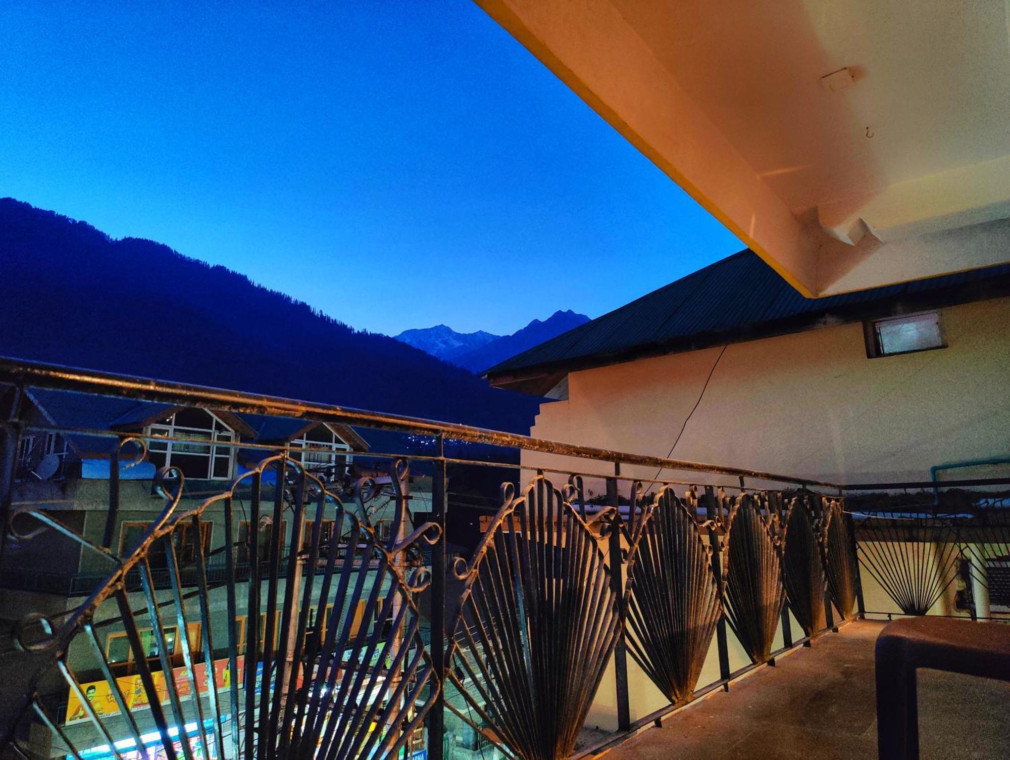 Surya International Hotel Manali Near Mall Road Exteriér fotografie