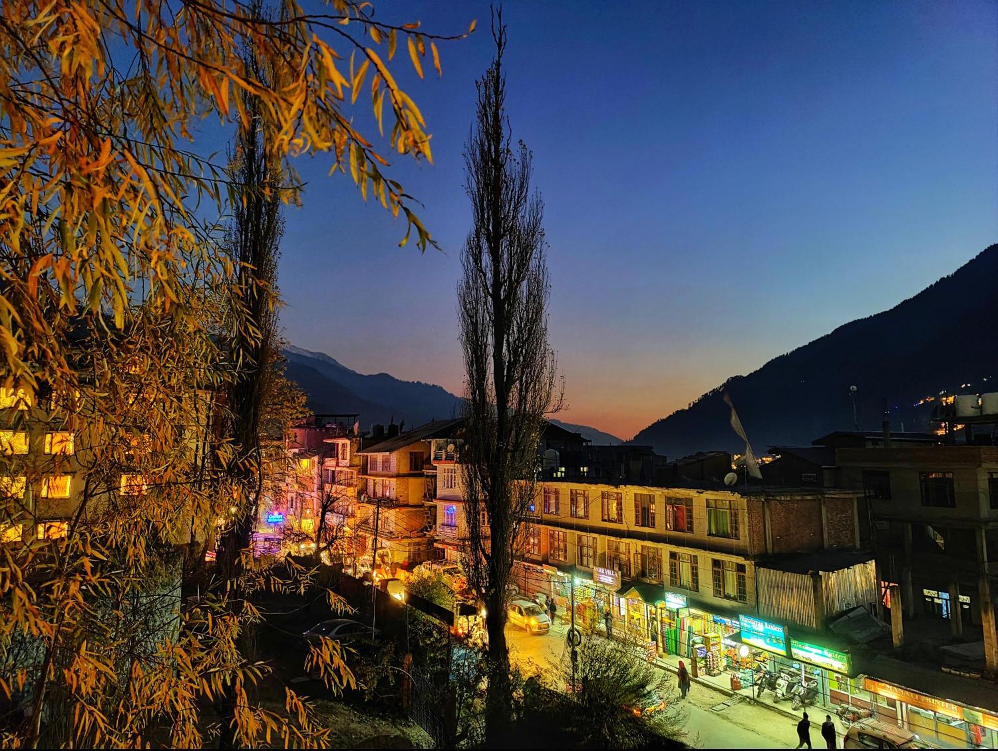 Surya International Hotel Manali Near Mall Road Exteriér fotografie