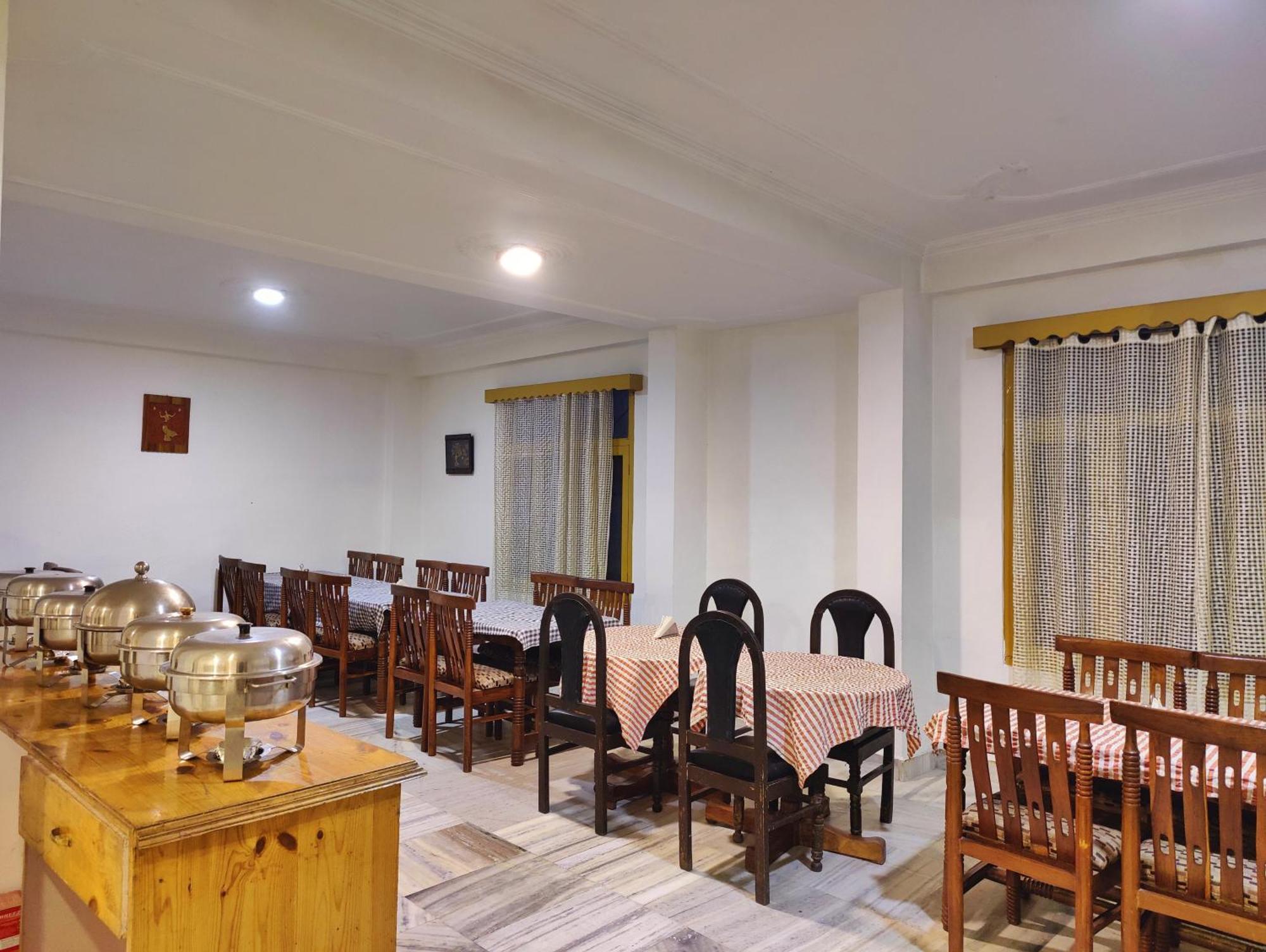Surya International Hotel Manali Near Mall Road Exteriér fotografie