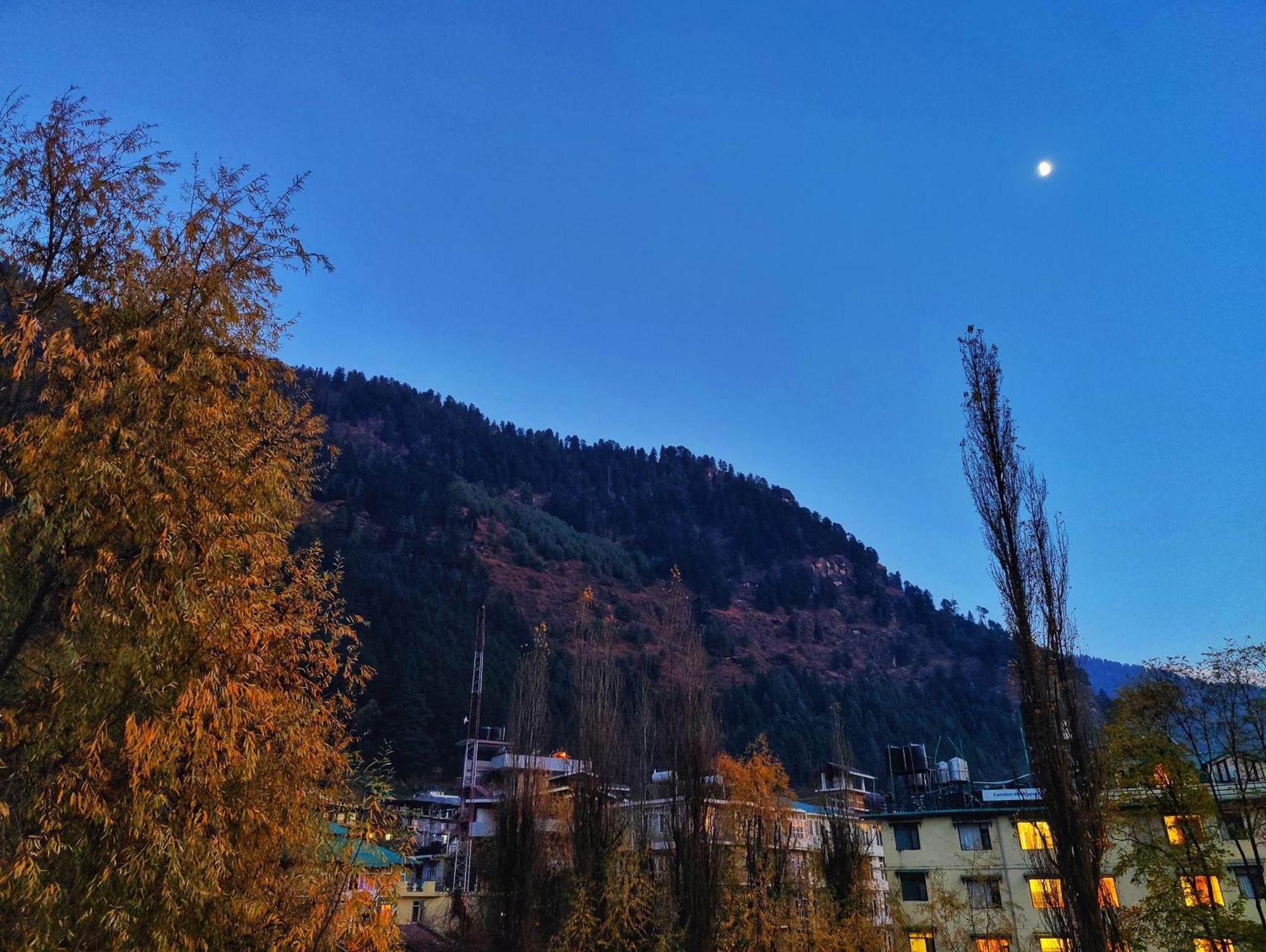 Surya International Hotel Manali Near Mall Road Exteriér fotografie
