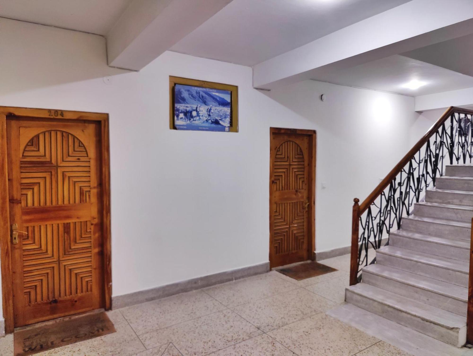 Surya International Hotel Manali Near Mall Road Exteriér fotografie