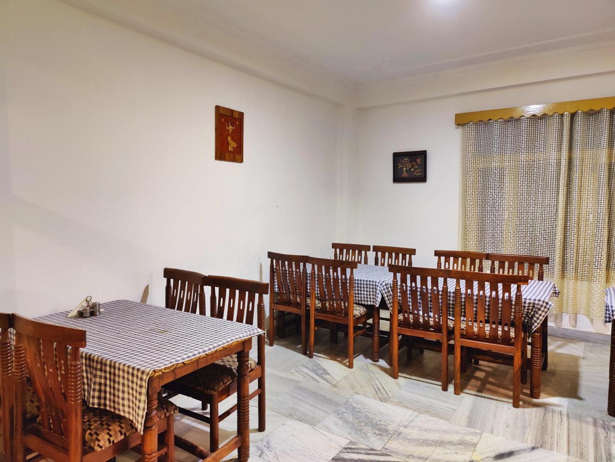 Surya International Hotel Manali Near Mall Road Exteriér fotografie