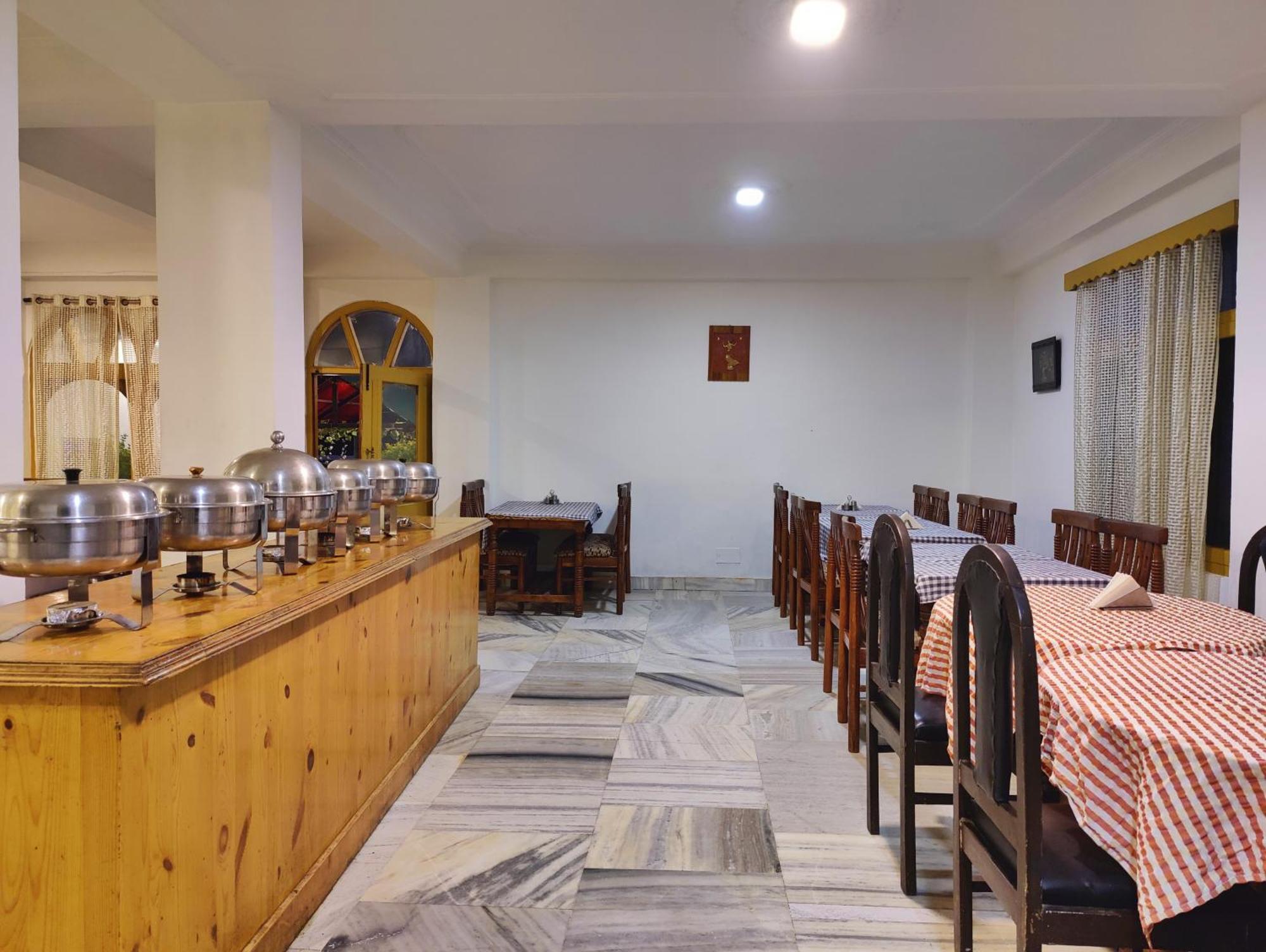 Surya International Hotel Manali Near Mall Road Exteriér fotografie